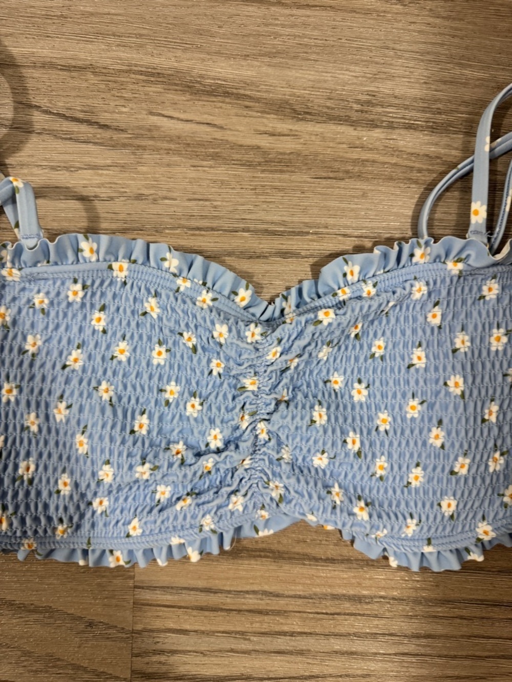Hollister Light Blue Floral Bikini Top Woman’s Size Medium - Picture 3 of 4